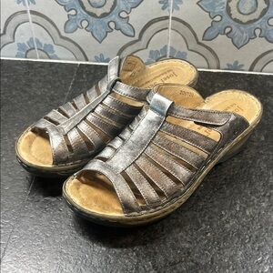 Josef Seibel Women's Shimmering Silver Mules